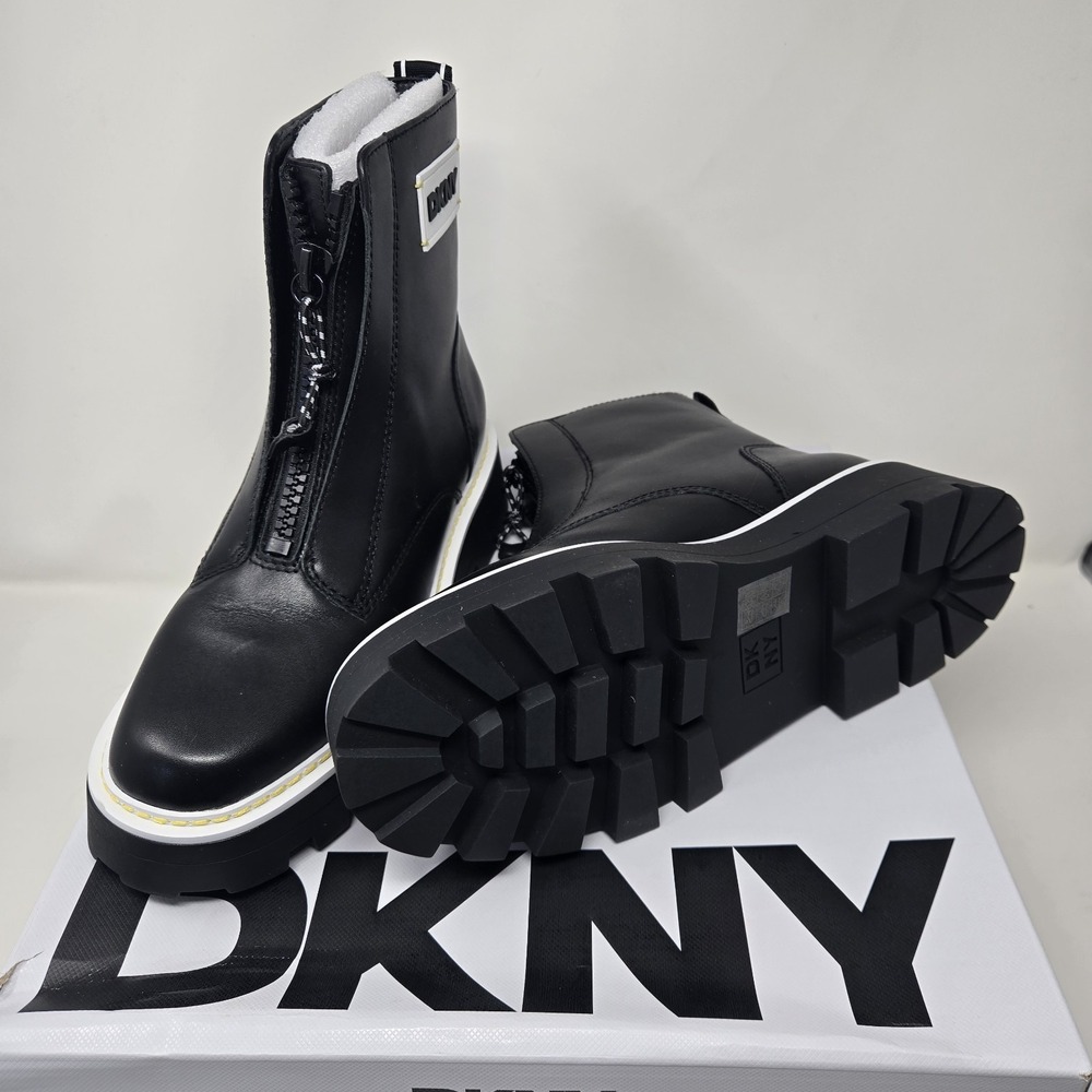DKNY Shayden Lug Boot Leather Black Logo Size 7.5 NEW